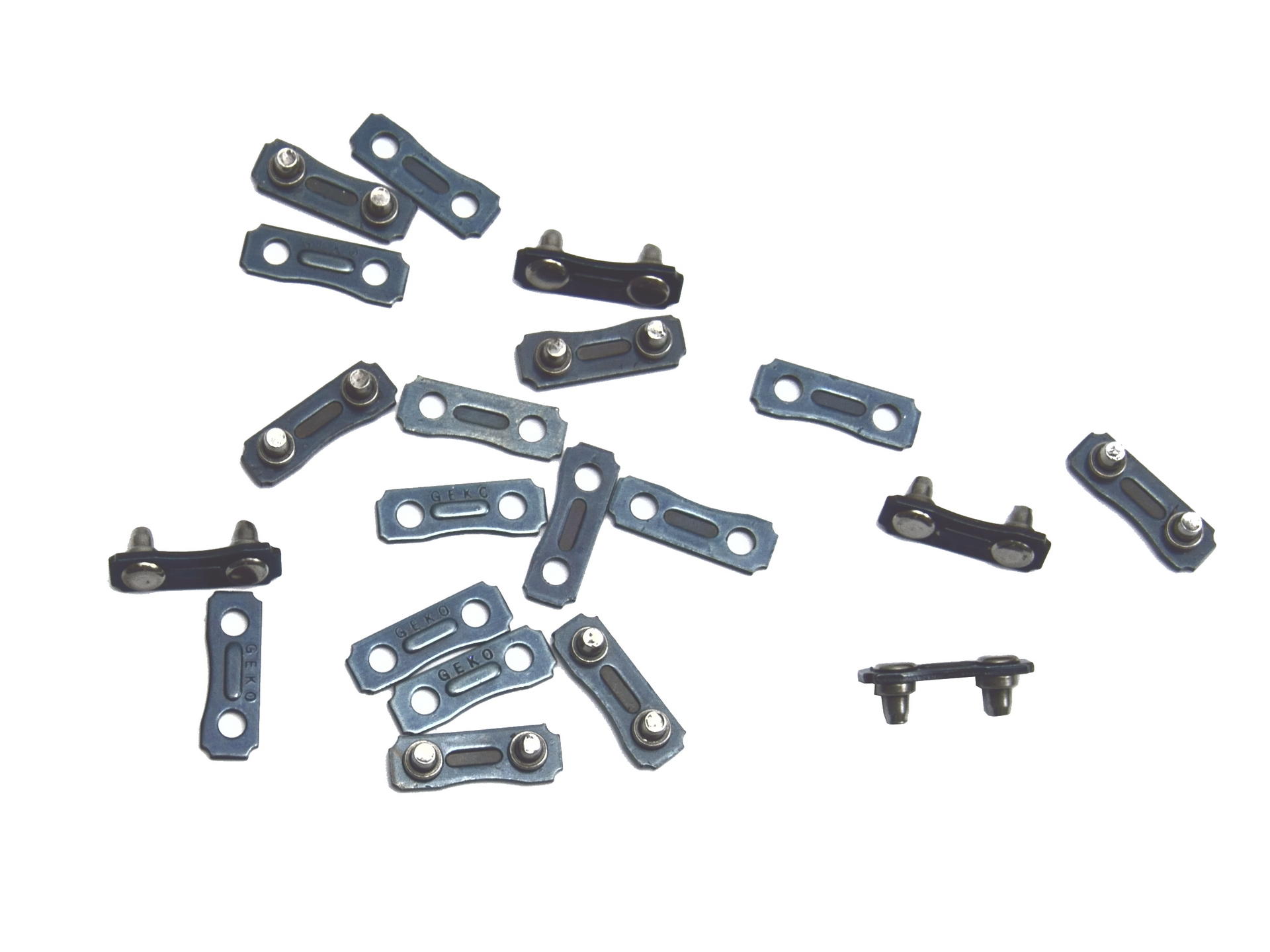 GEKO G74018 Spojky klipy na pílovú reťaz 3/9" 1,3mm 10ks