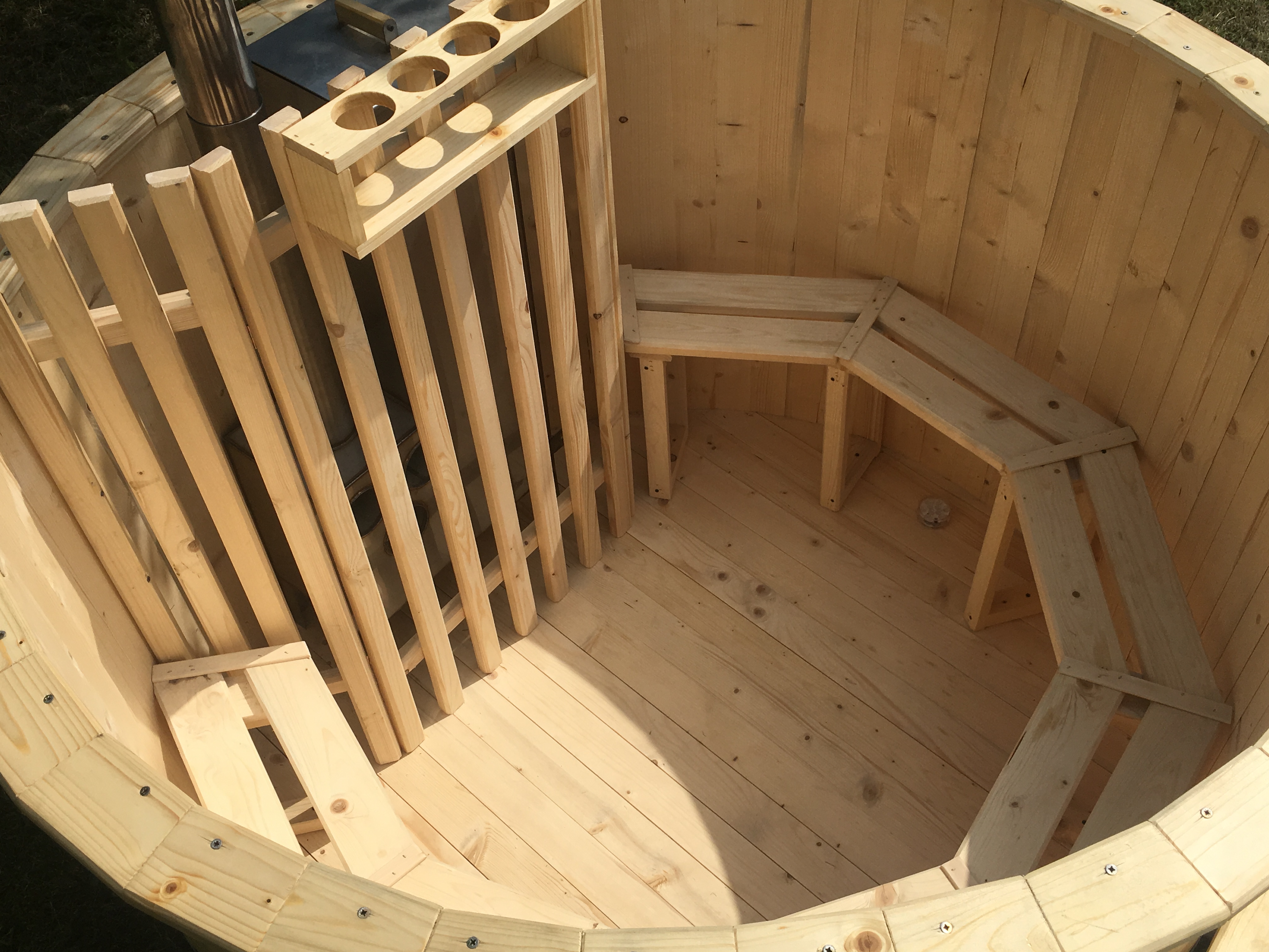 BK220 Drevená kúpacia kaďa sud hot tub vrátane príslušenstva 220cm