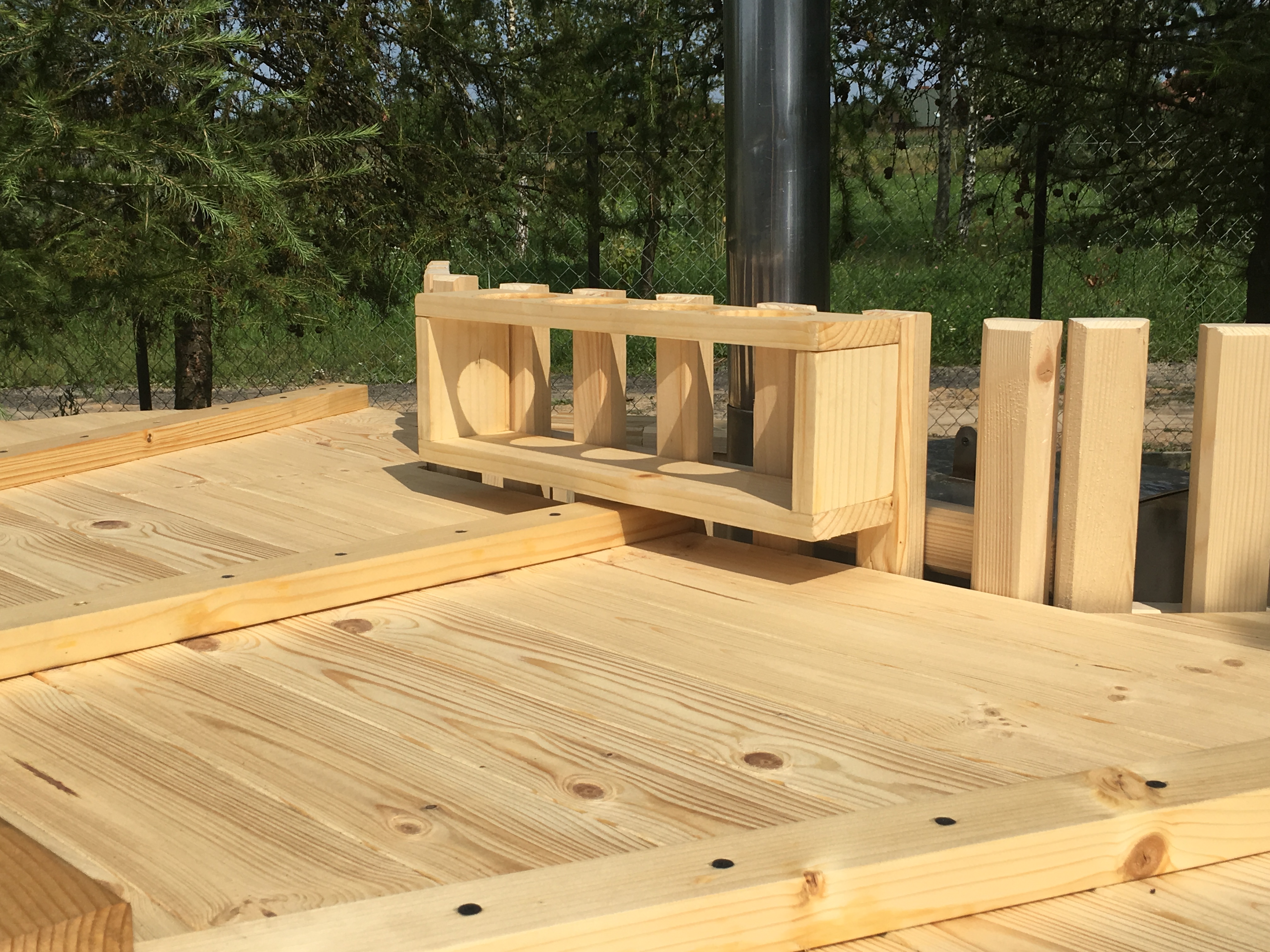 BK220 Drevená kúpacia kaďa sud hot tub vrátane príslušenstva 220cm
