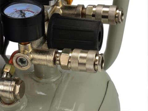 Geko G80301 Olejový kompresor 50L 8bar 1,9kW / 2,5HP s kolieskami