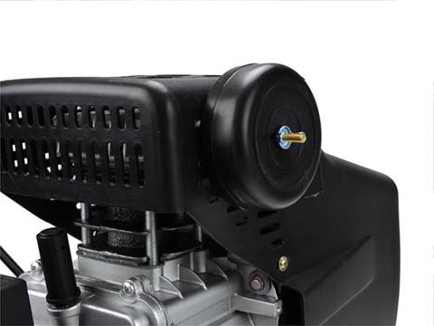 Geko G80301 Olejový kompresor 50L 8bar 1,9kW / 2,5HP s kolieskami