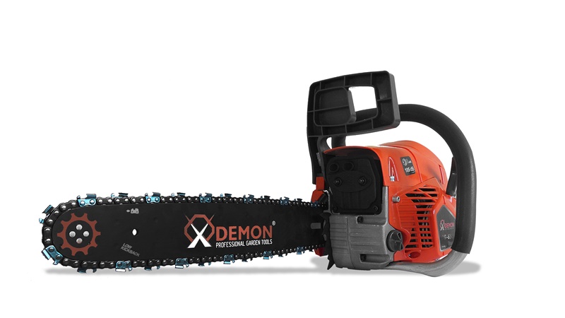 M83132 DEMON CS-65T + SADA Motorová píla reťazová benzínová 2,5kW CS65T + vodiaca lišta, reťaze a olej
