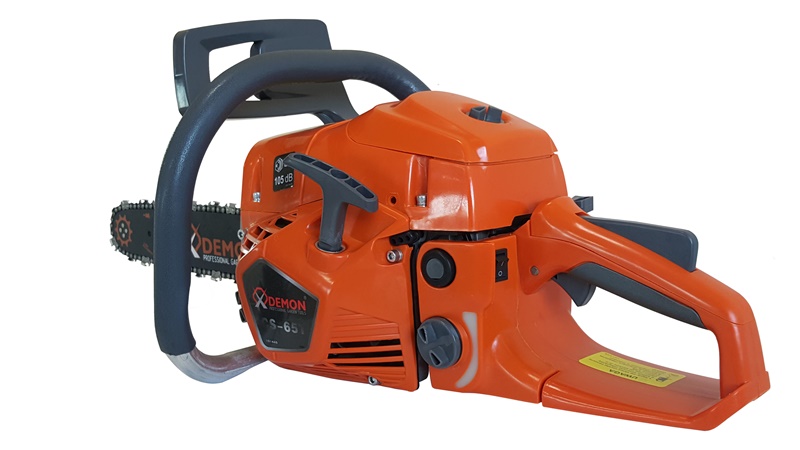 M83132 DEMON CS-65T + SADA Motorová píla reťazová benzínová 2,5kW CS65T + vodiaca lišta, reťaze a olej