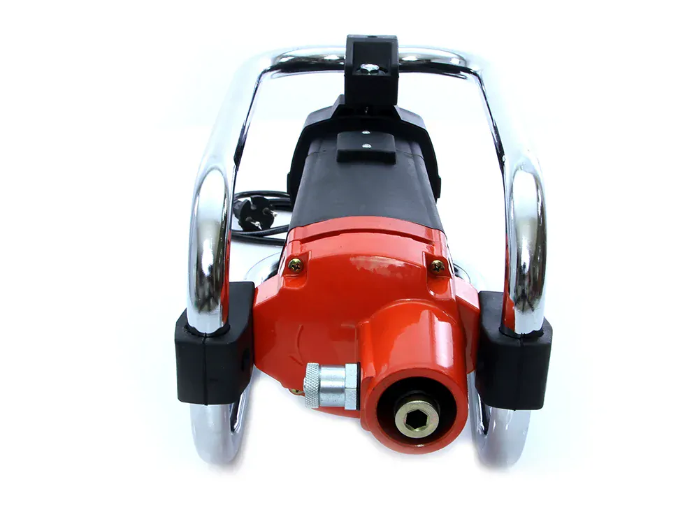 Mar-Pol M79494 PONORNÝ VIBRÁTOR NA BETÓN 2400W+ hadica s rýchlospojkou 4m 38mm