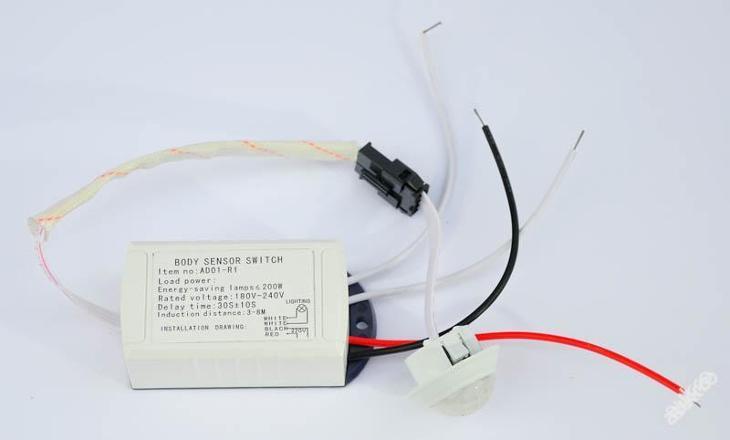 Szpila 230v POHYBOVÉ ČIDLO snímač so SENZOROM 200W snímač pohybu