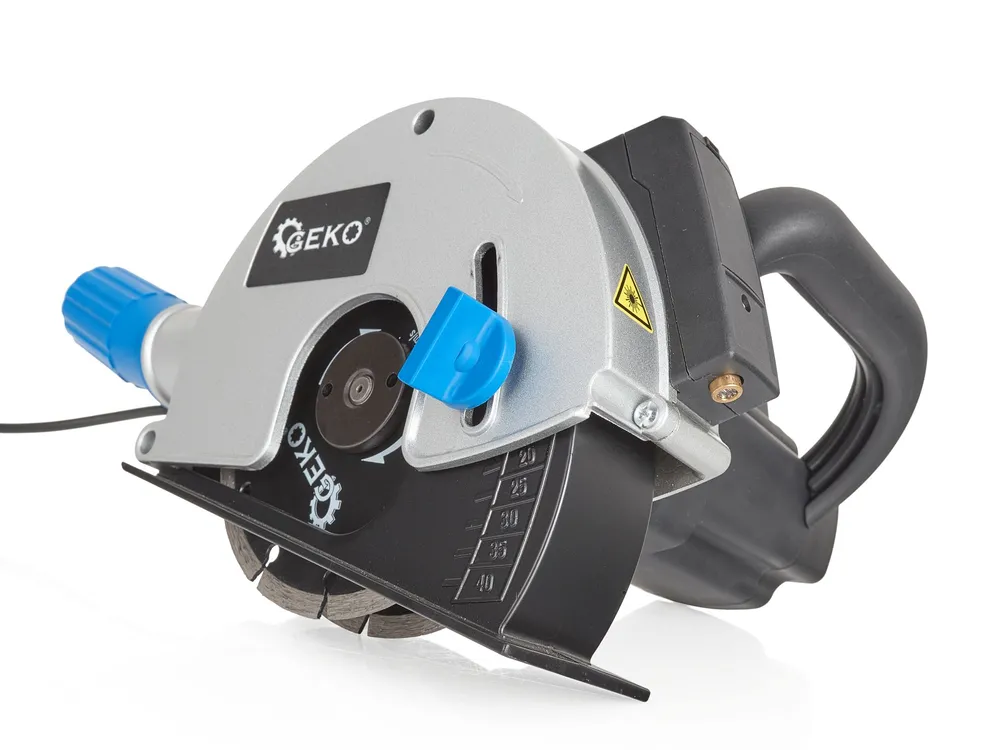 GEKO G80815 Dražkovacia píla 1700W laser kotúč 150mm