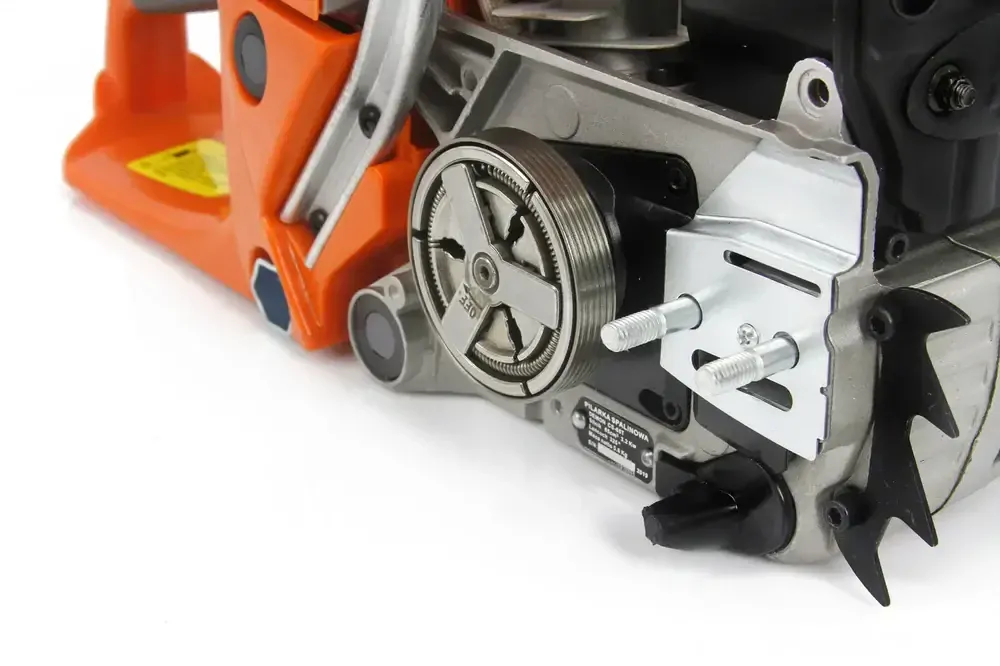 Mar-pol M66185 DEMON RQ-65 Motorová píla reťazová, benzínová 2,5kW