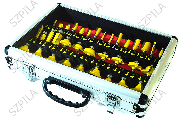 VEĽKÁ SADA FRÉZ 35 kusov kufrík FRÉZKA