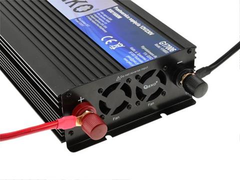 GEKO G17007 Menič napätia pre autá, člny 24V 230V 800W / 1600W