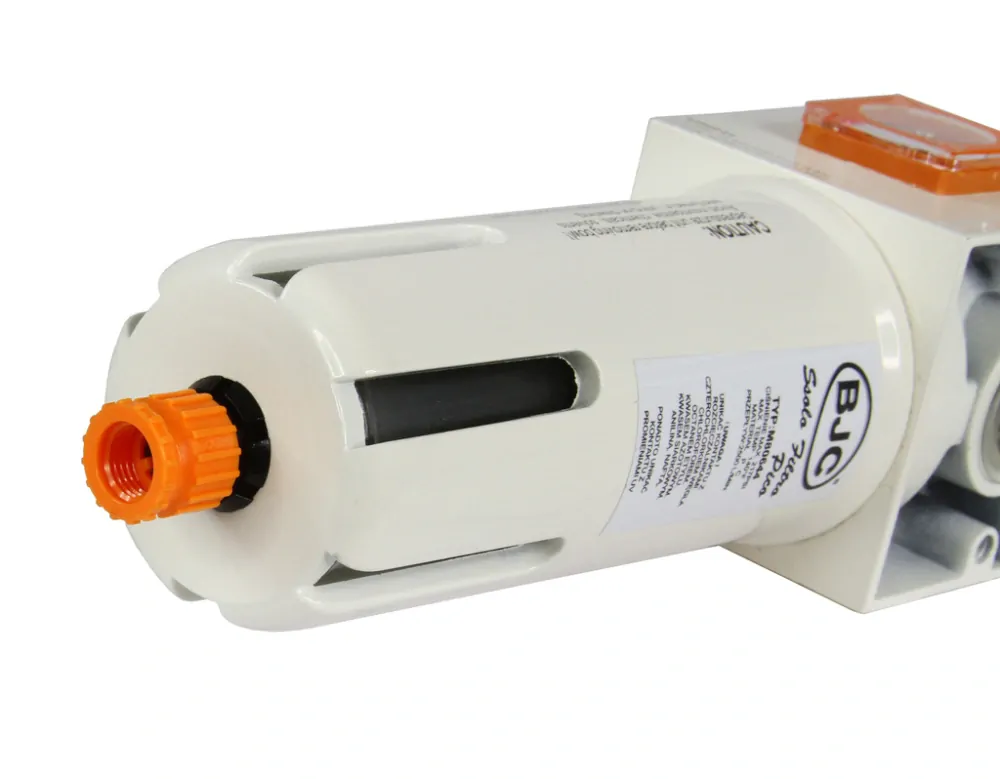 MAR-POL M80644 Regulátor tlaku vzduchu s odlučovačom 1/2" BJC