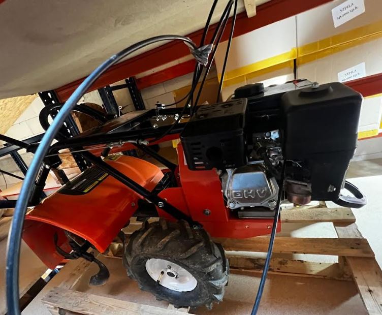 MAR-POL M83250 Motorový rotavátor, kultivátor 6,5 HP 4 taktný, DEMON GBA-902B BZ