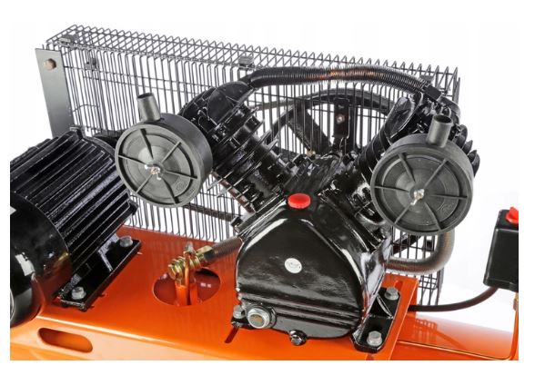 LEX LXC200-2 200l 3,8kW Olejový kompresor 660l/min 2 piesty 400V 