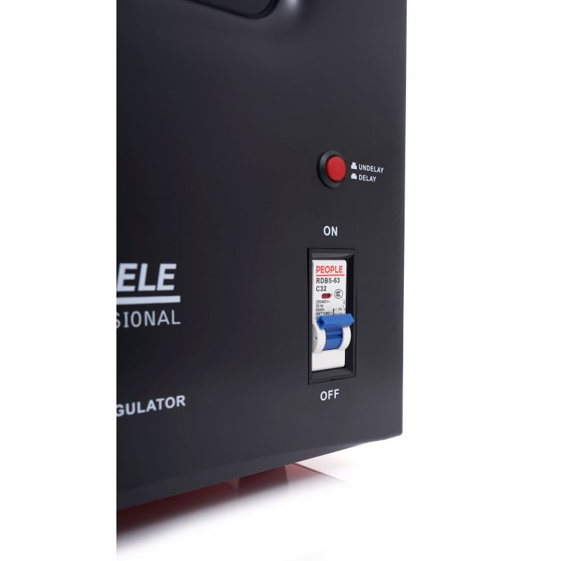 Kraft&Dele KD1935 Stabilizátor napätia regulátor elektrickej energie 5000VA 230V AVR