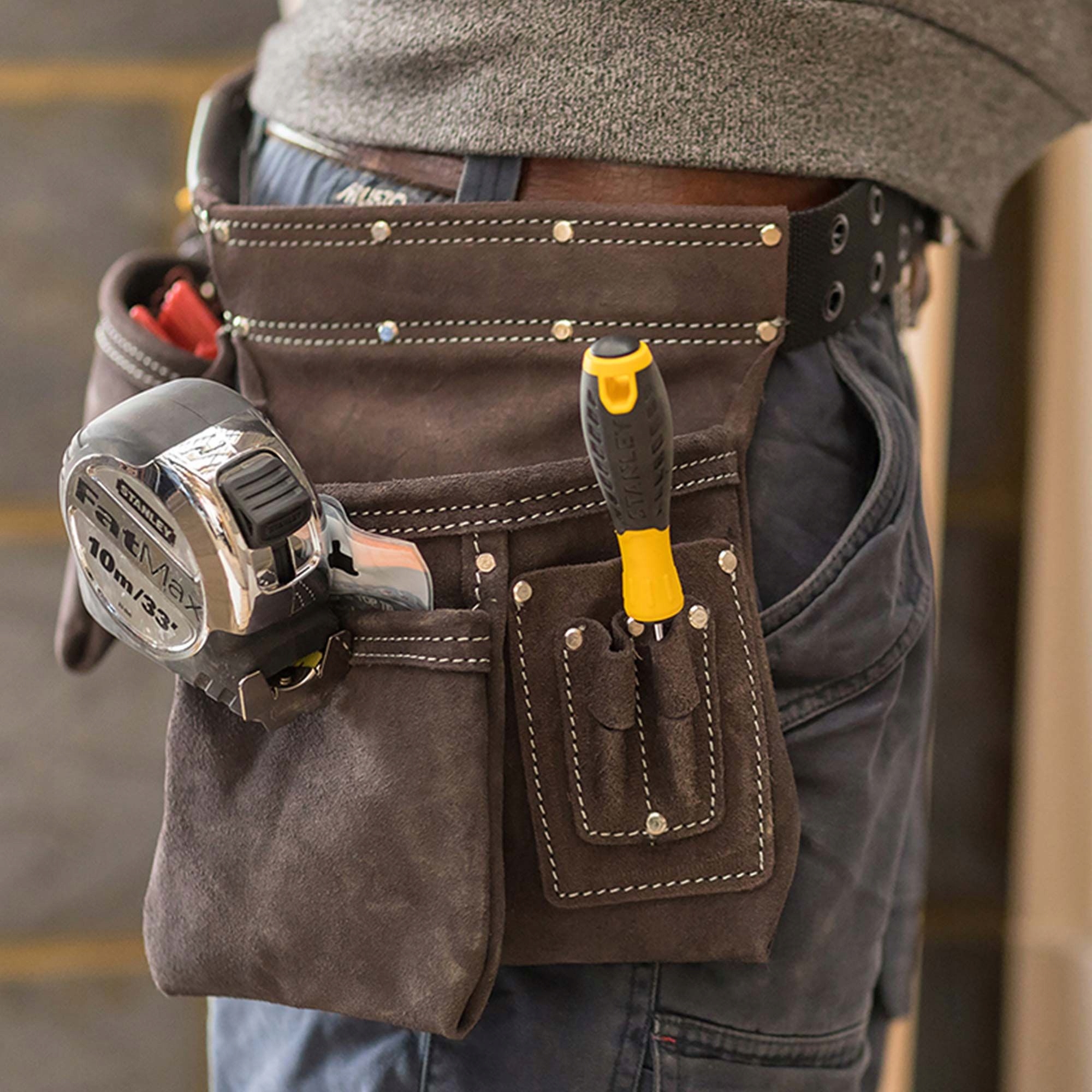 STANLEY FM80113 Kožený opasok na náradie s vreckami