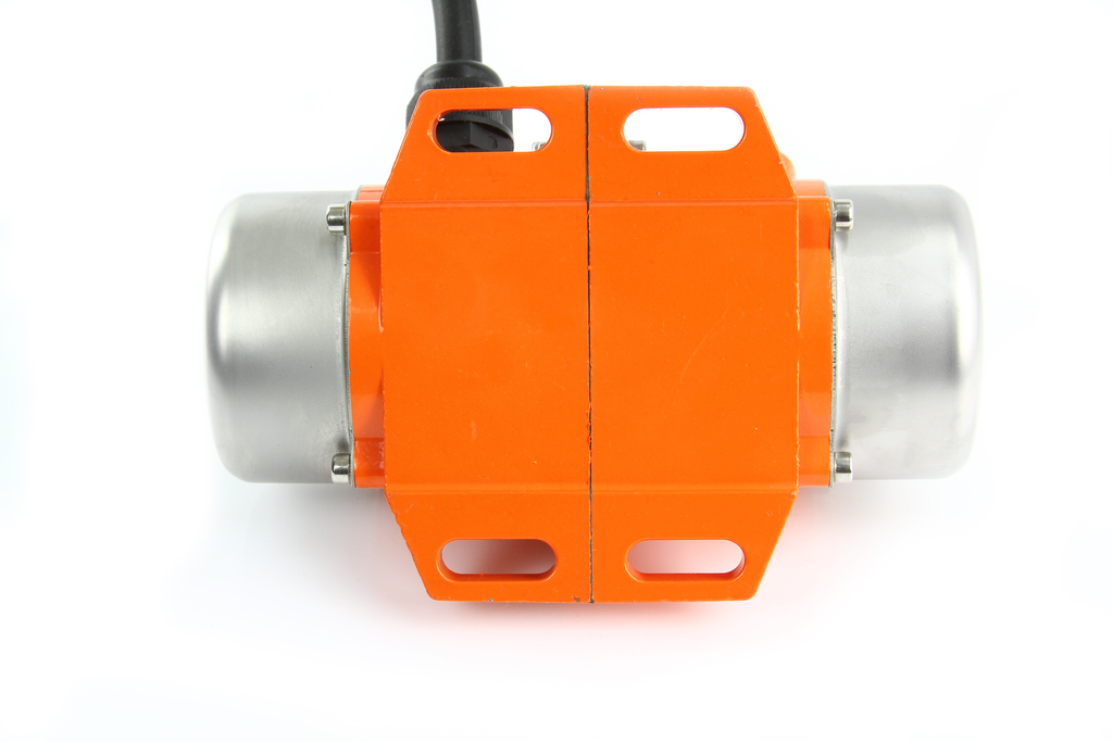 Mar-Pol M79487 VIBRAČNÍ MOTOR PRE VIBRÁTOR DO BETÓNU 230V 100W