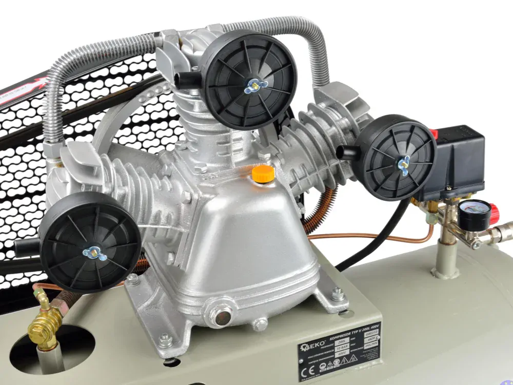 Geko G80310 Kompresor olejový 200 litrov 2,98kW / 4HP 400V 200L