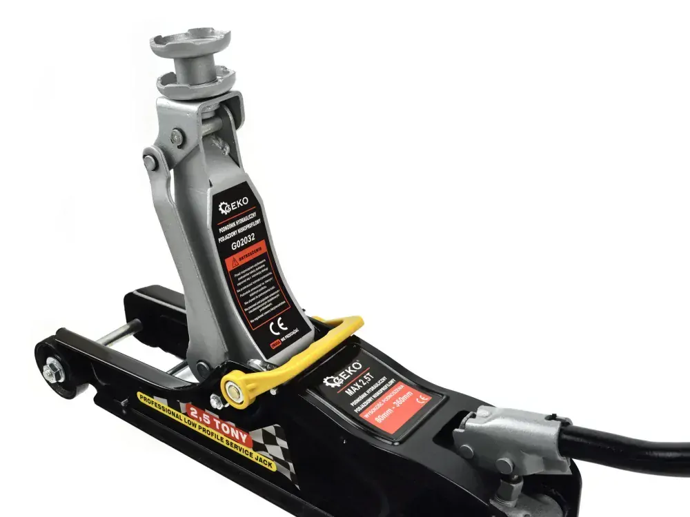 GEKO G02032 Nízkoprofilový hydraulický zdvihák pod auto 2,5T