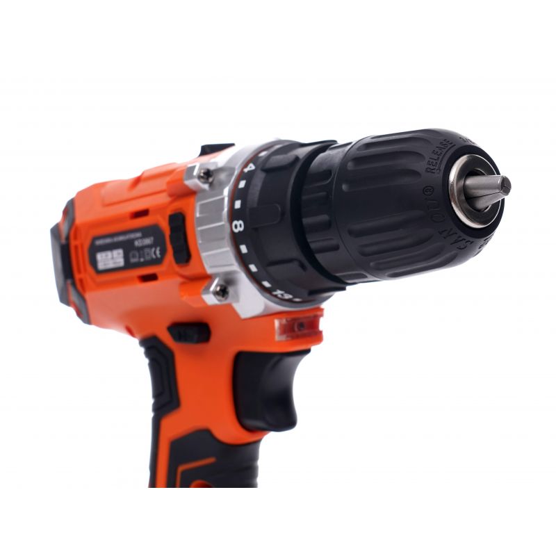 Kraft&Dele KD3067 Aku vŕtací skrutkovač 20V 2x1,5Ah LCD