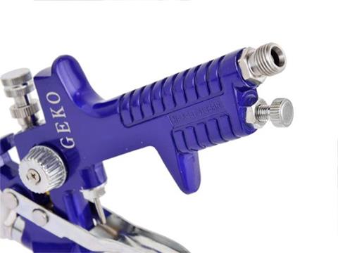 GEKO G01182 Striekacia pištoľ na farby + redukčný ventil 600 ml 