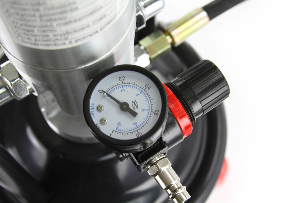Mar-pol M78058 Profesionálna pneumatická maznica 12L