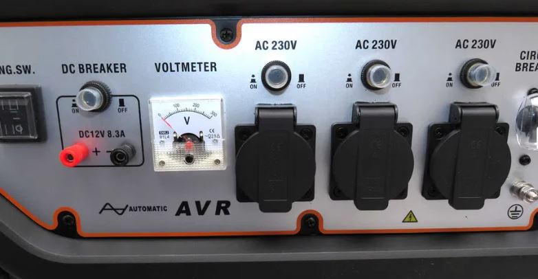 KRAFT&DELE KD3121 Elektrocentrála generátor prúdu 6,5kW AVR