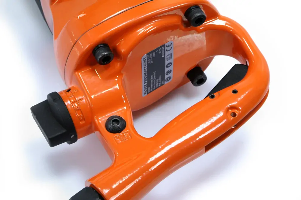 Mar-pol BJC M80527 Pneumatický rázový uťahovák 4500Nm kľúč na kolesá 1" BJC 777