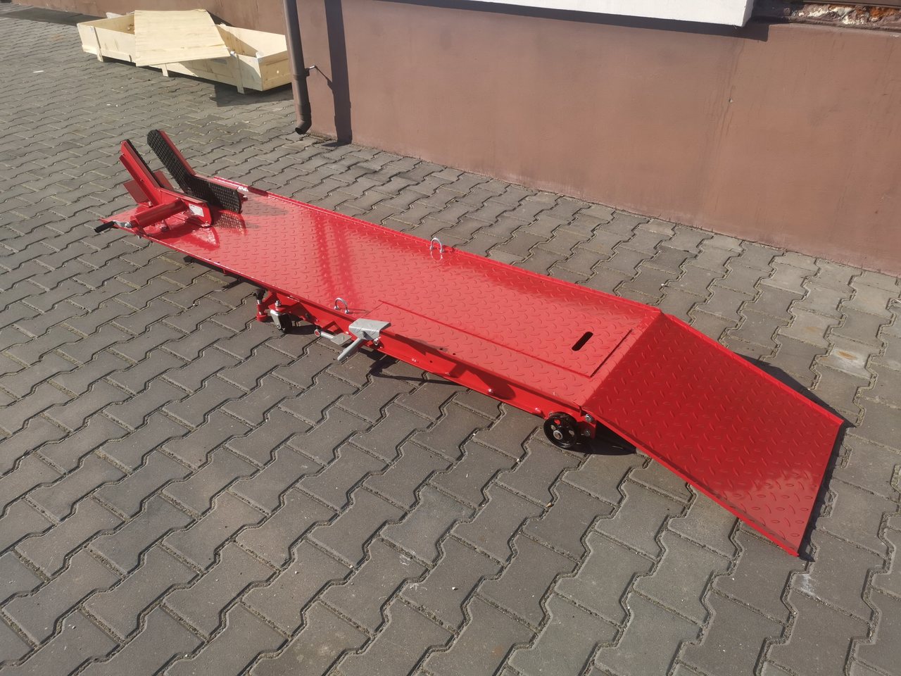 MAR-POL M80105L Plošinový zdvihák pre motocykle motorku motocyklový stojan 450kg