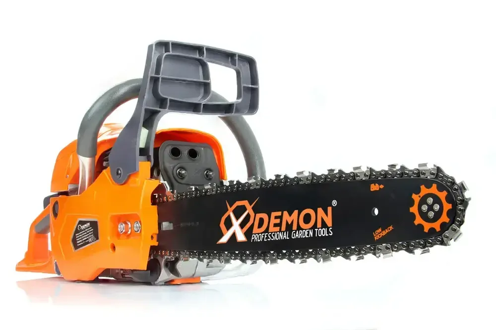 Mar-pol M66185 DEMON RQ-65 Motorová píla reťazová, benzínová 2,5kW