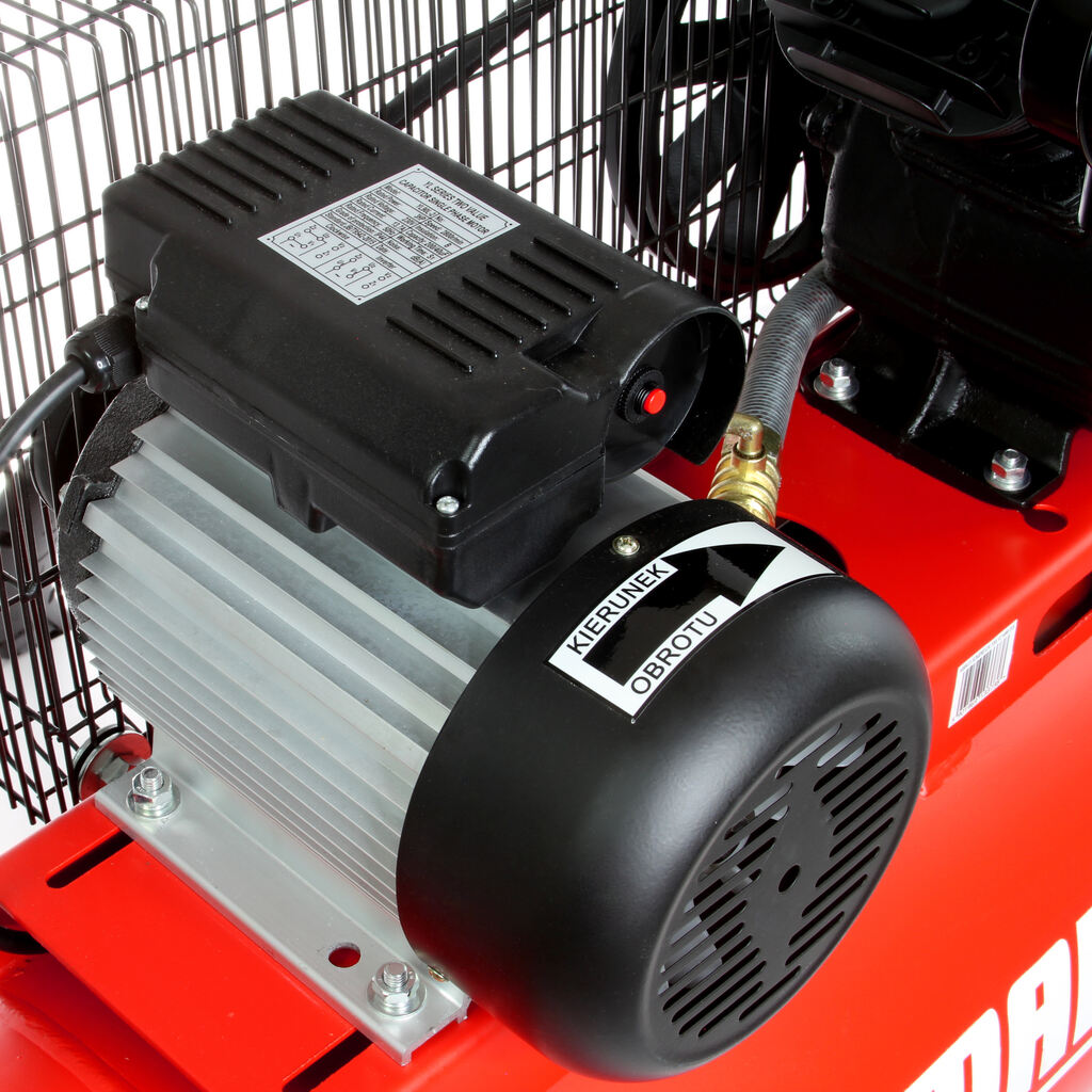 MAR-POL M88415 2,2kW Olejový kompresor 150l/min 3 piesty 380V