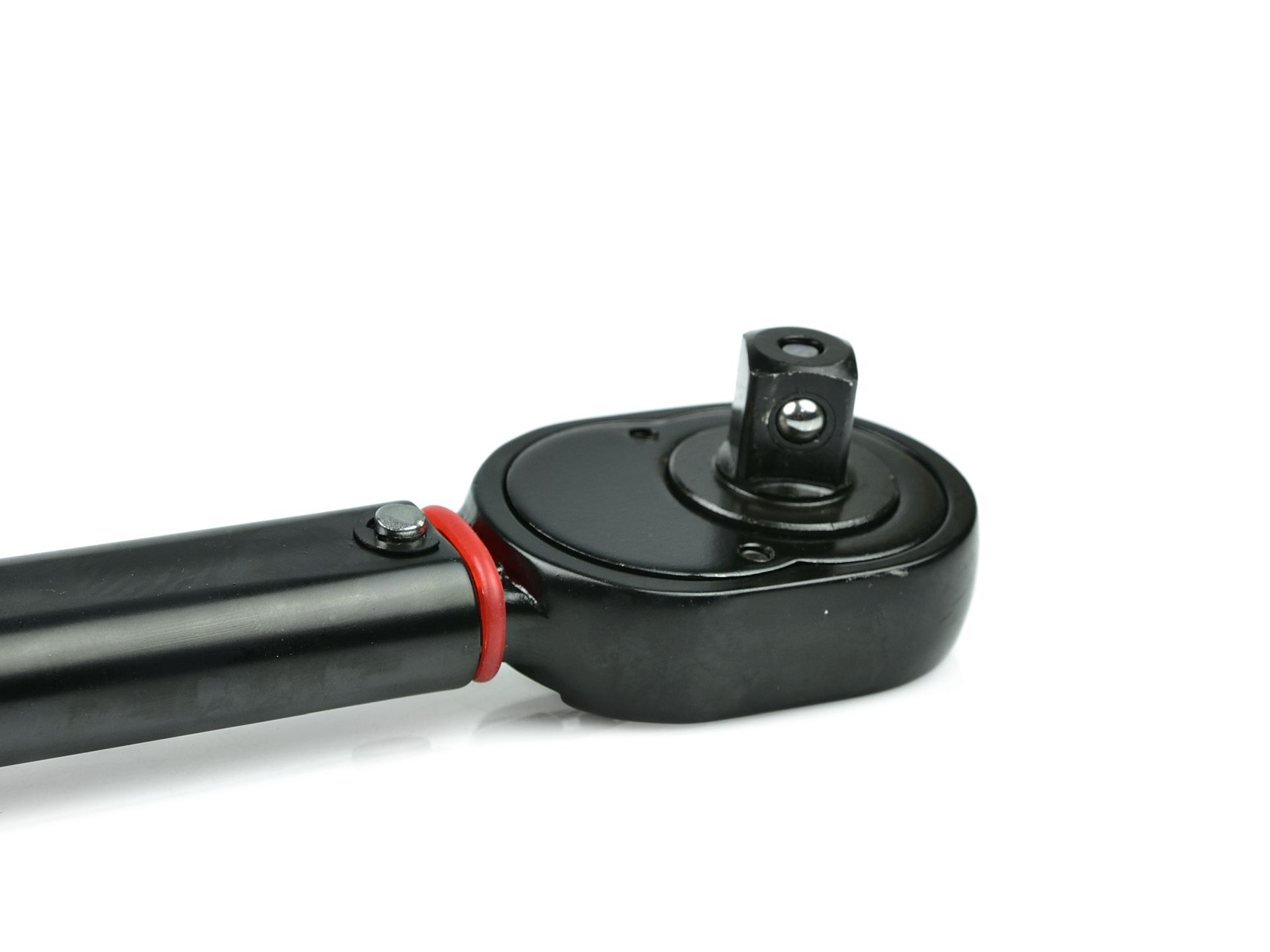 GEKO G10068 Momentový kľúč 1/2" 28-210nm + 3 ks nástrčné kľúče, čierny