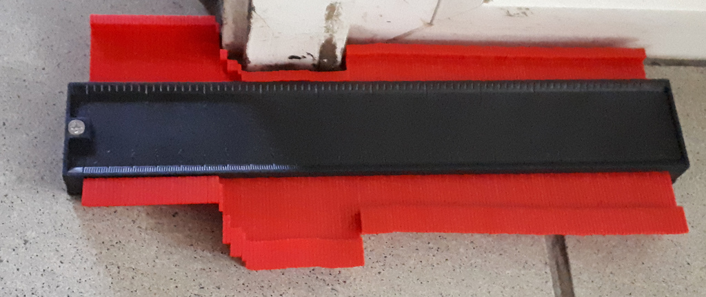 MAR-POL M15265 Univerzálna šablóna na obkreslenie tvarov 260mm 
